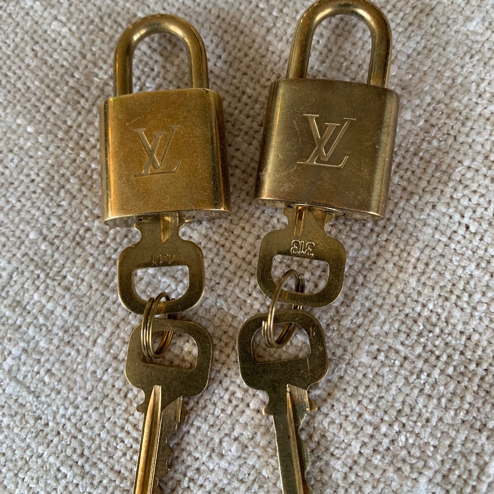 Authentic Louis Vuitton Padlock & 2 keys